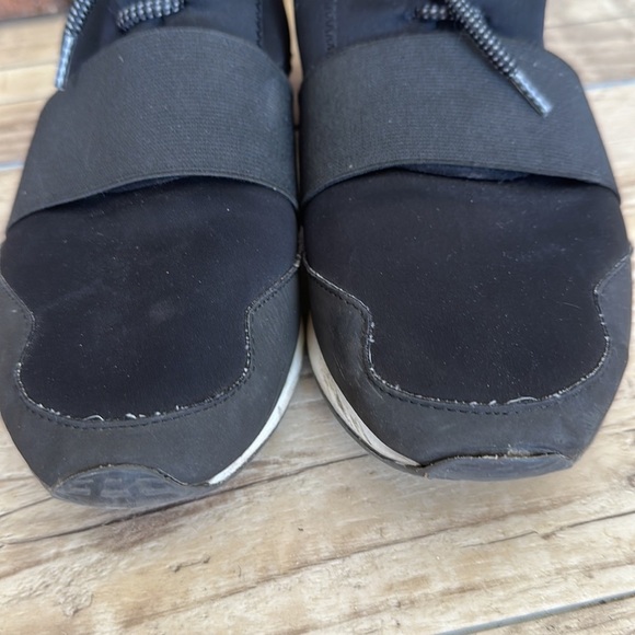 Aldo Size 8 Women's Dwiedia Cutout Sneakers - Picture 5 of 13